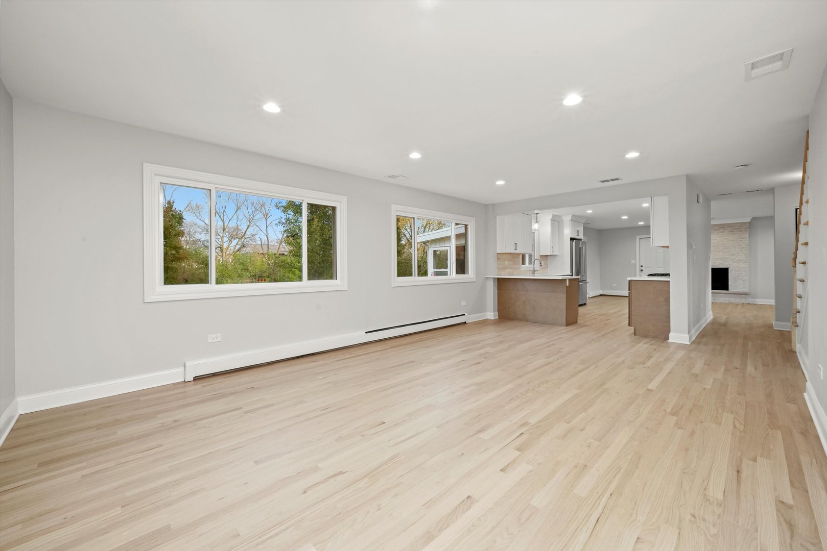 7925 William Drive, Willowbrook, IL 60527