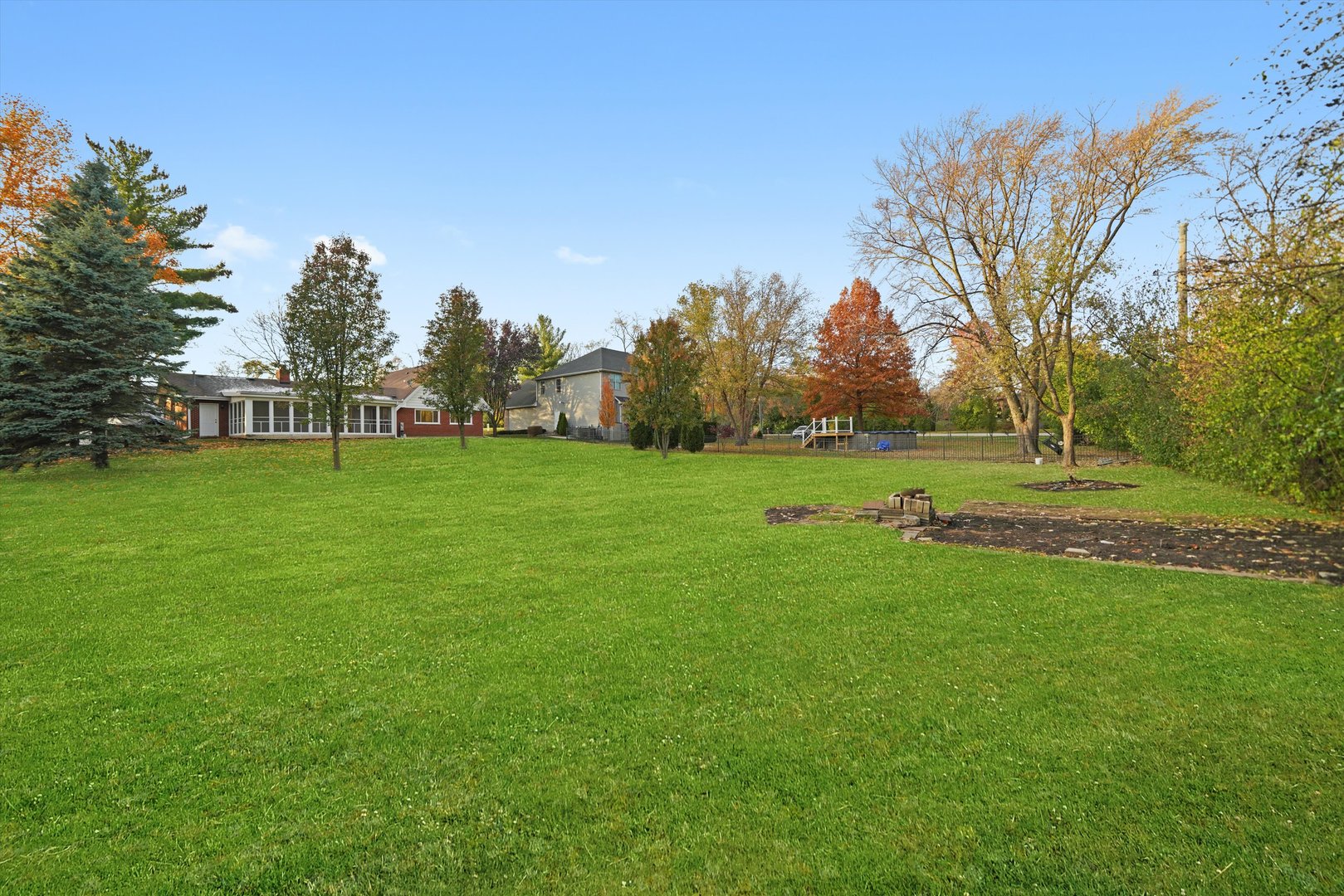 7925 William Drive, Willowbrook, IL 60527