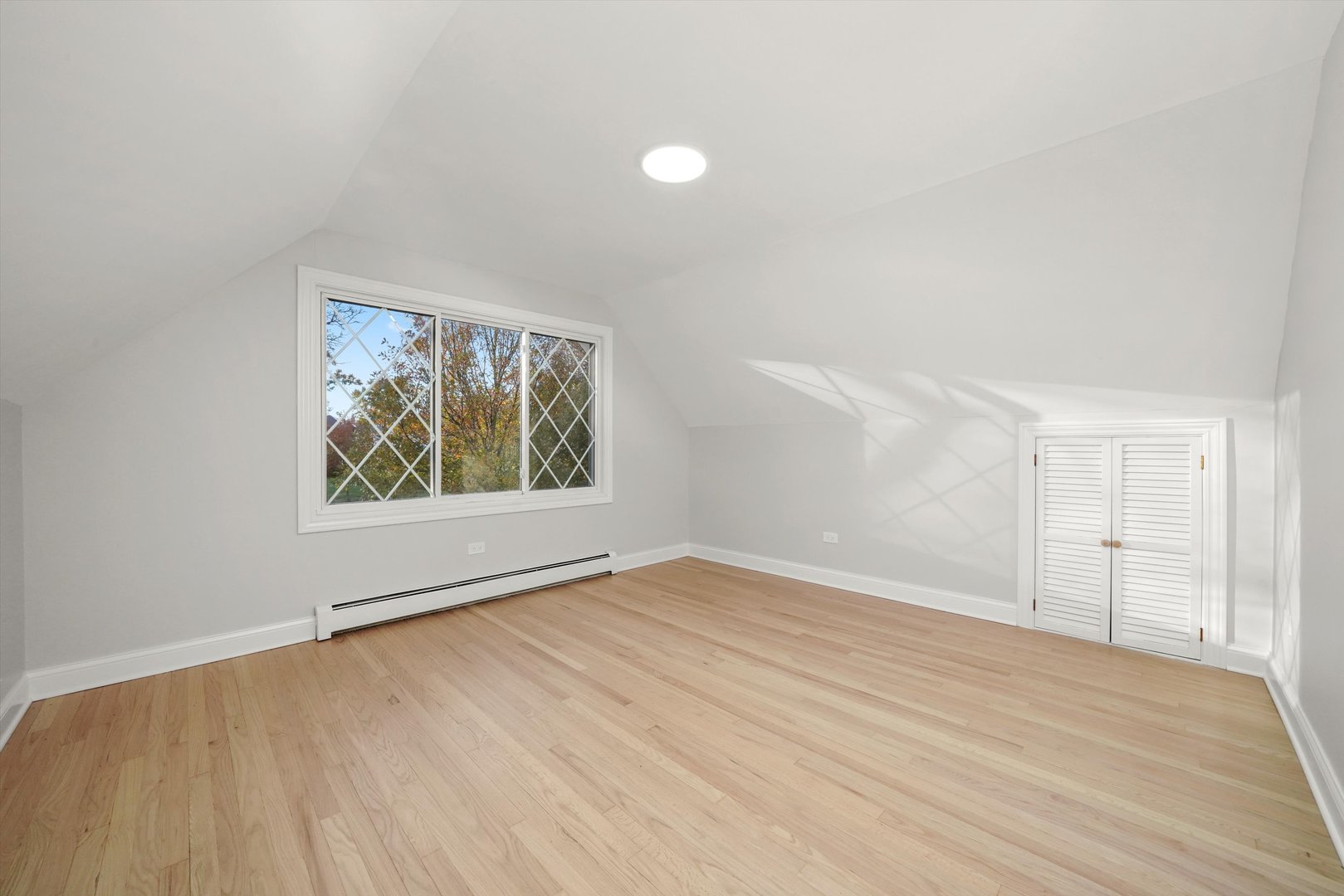 7925 William Drive, Willowbrook, IL 60527