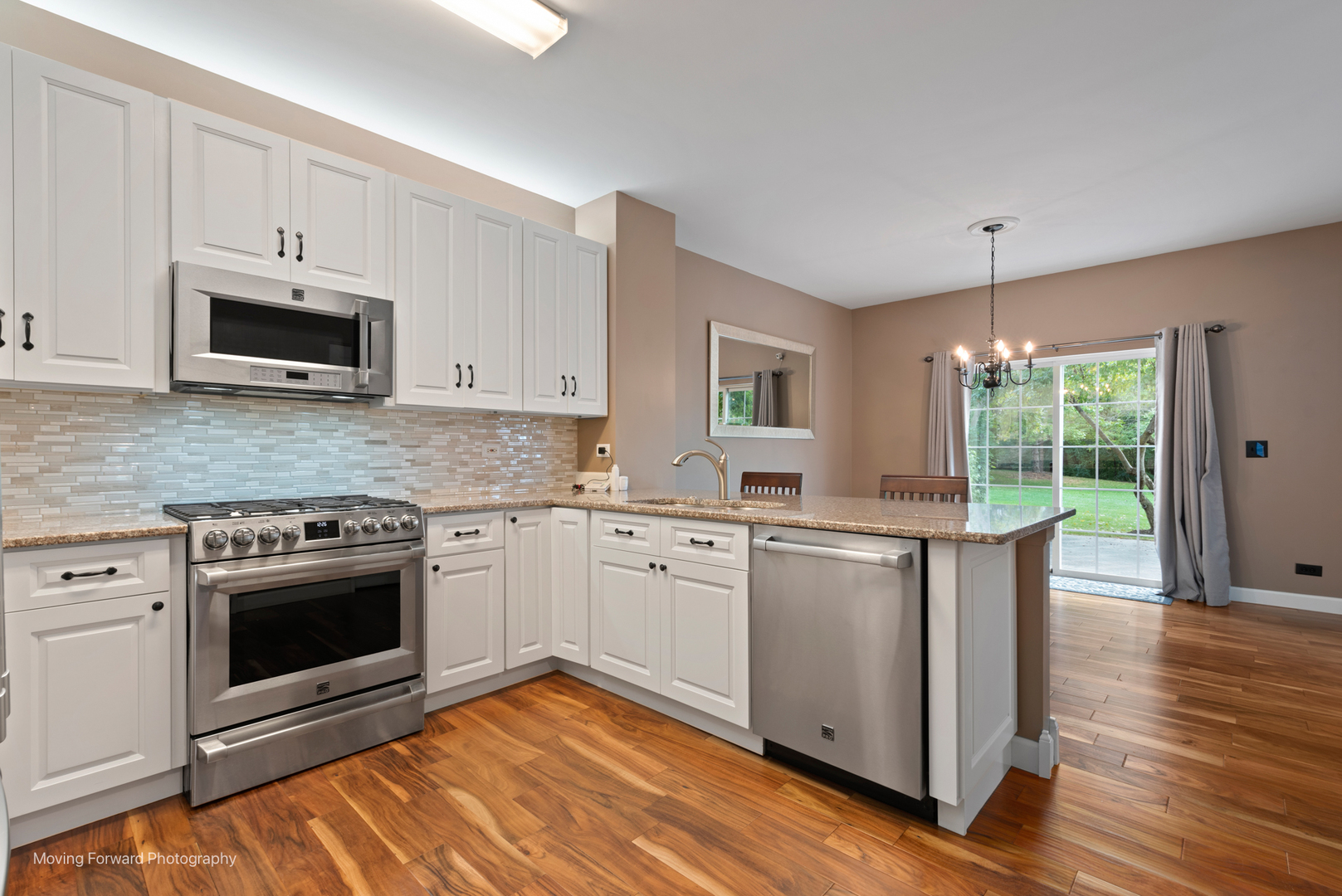 745 Dillon Court, Grayslake, IL 60030