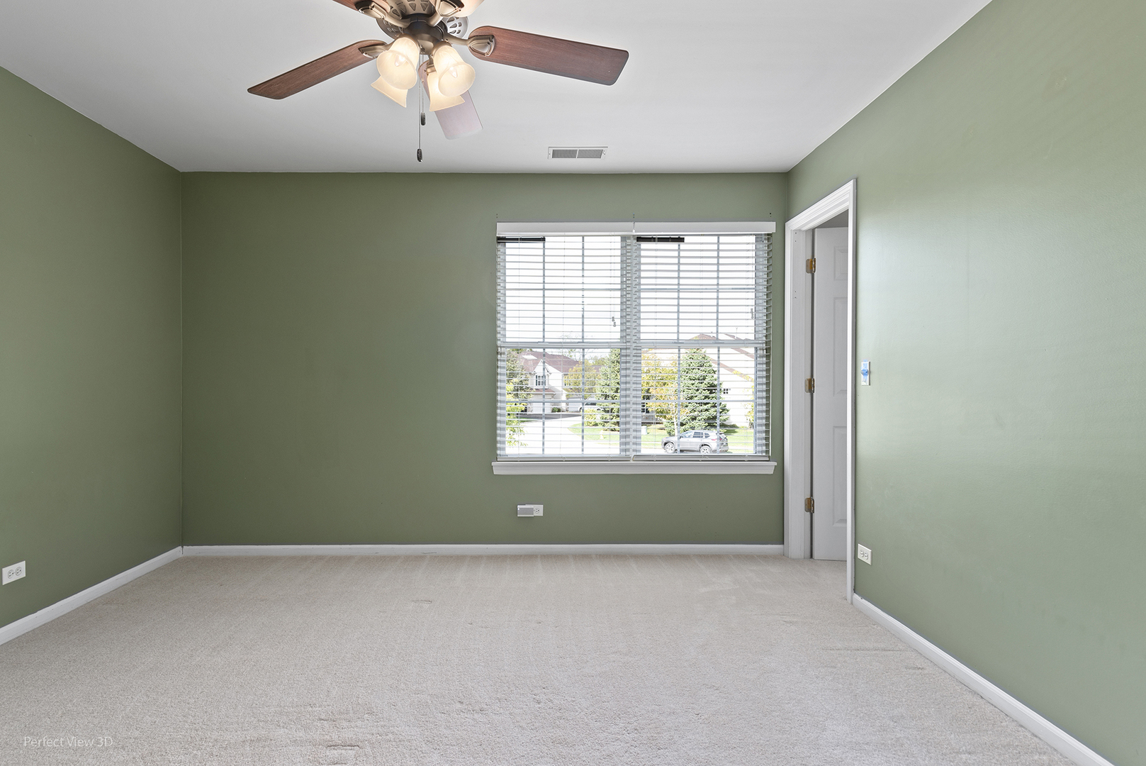 745 Dillon Court, Grayslake, IL 60030