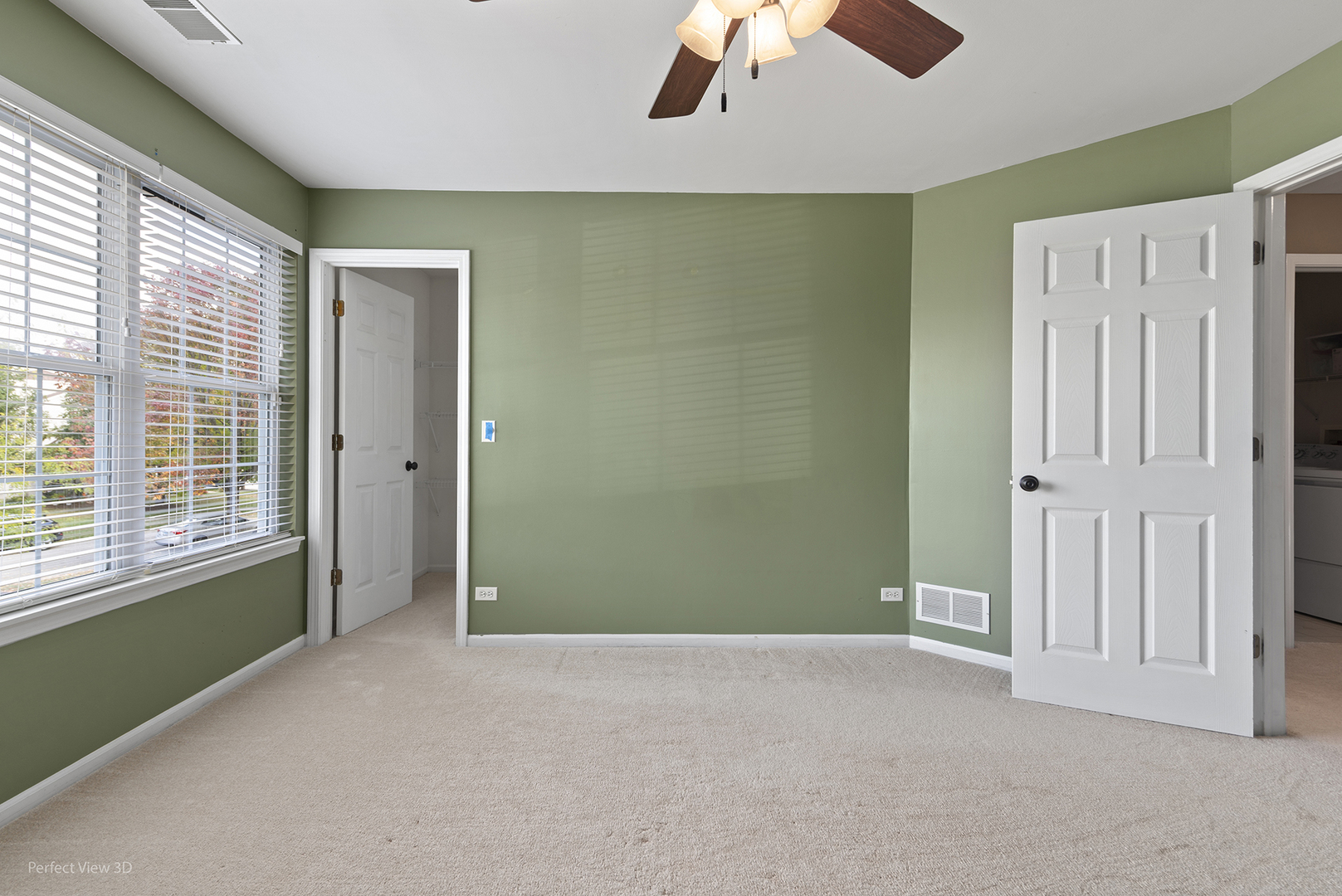 745 Dillon Court, Grayslake, IL 60030