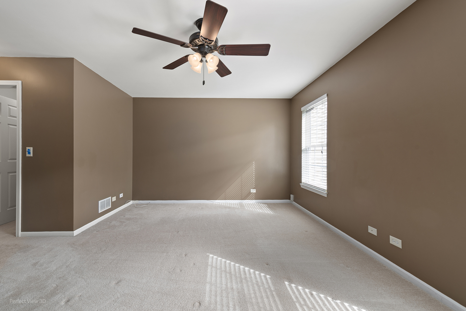 745 Dillon Court, Grayslake, IL 60030