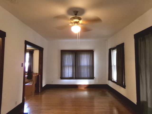 701 W South Street, Clinton, IL 61727