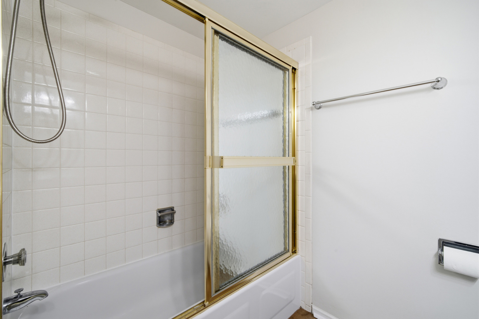 1255 N STERLING Avenue #206, Palatine, IL 60067