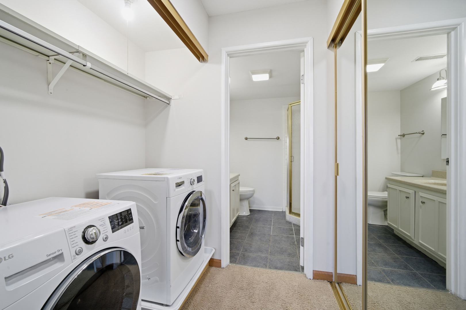 1255 N STERLING Avenue #206, Palatine, IL 60067