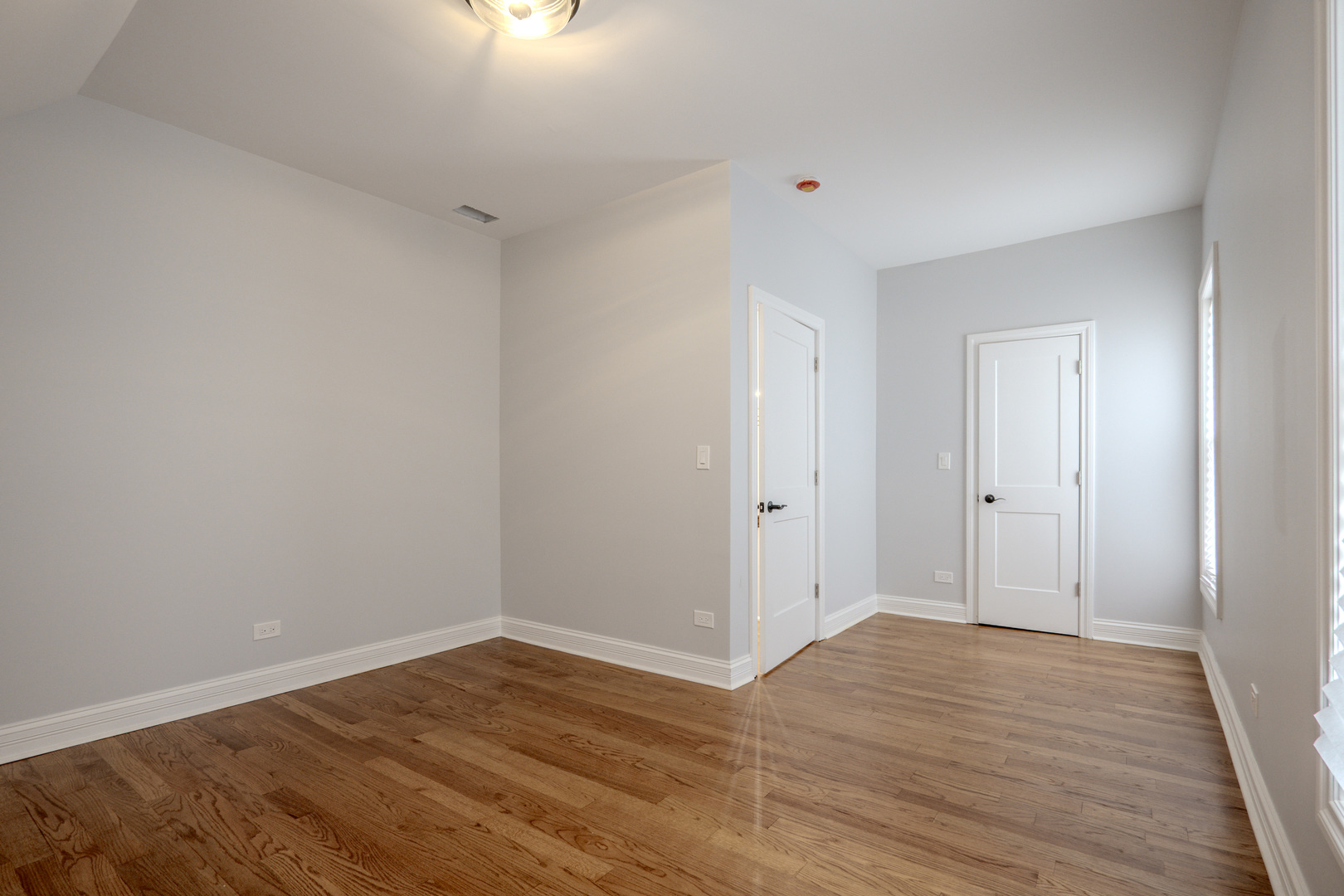 5927 W Erie Street, Chicago, IL 60644