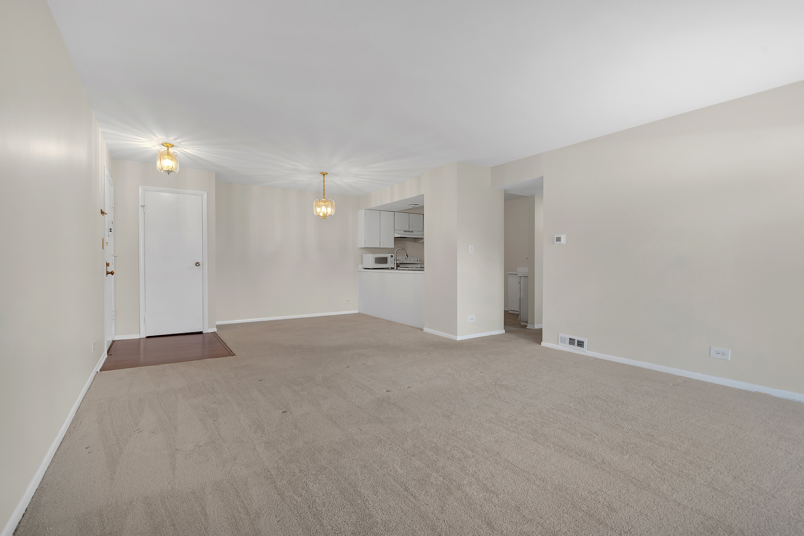 1808 Plum Grove Road #1B, Rolling Meadows, IL 60008