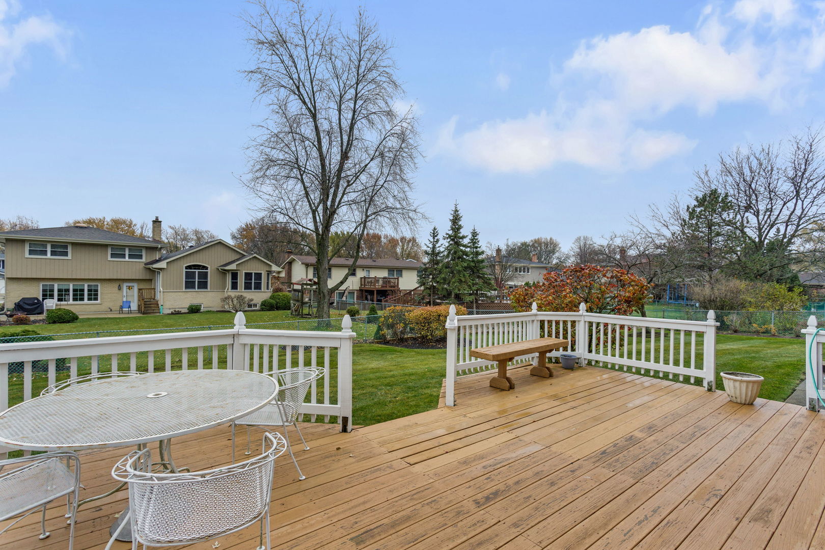 2407 N Hickory Lane, Arlington Heights, IL 60004