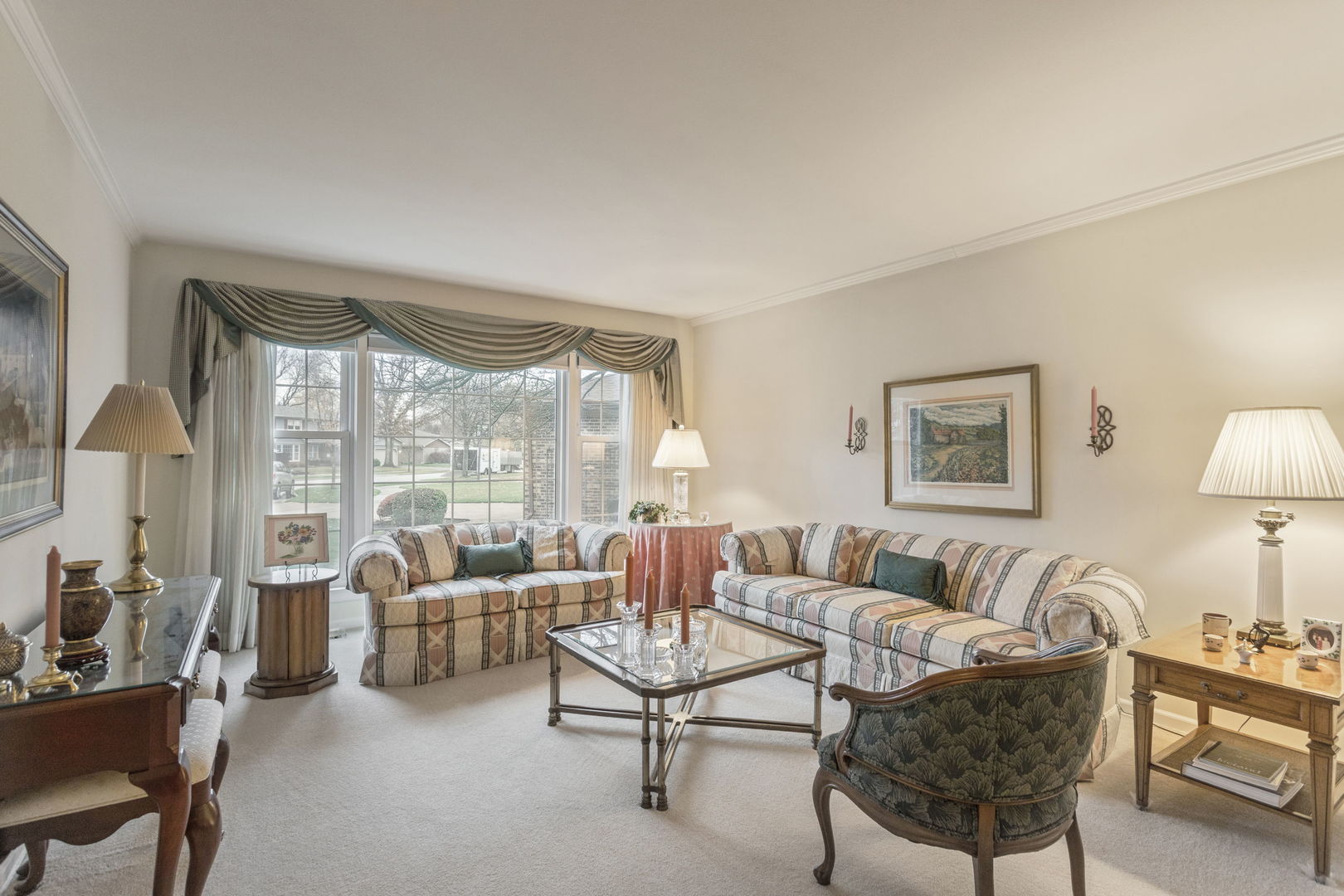 2407 N Hickory Lane, Arlington Heights, IL 60004