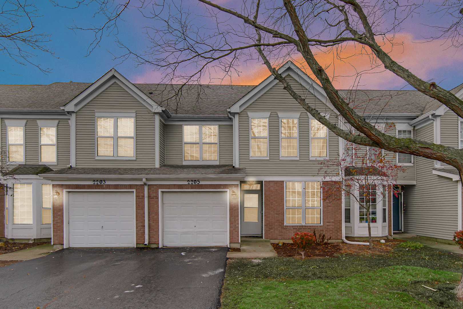 2205 Rossiter Parkway, Plainfield, IL 60586