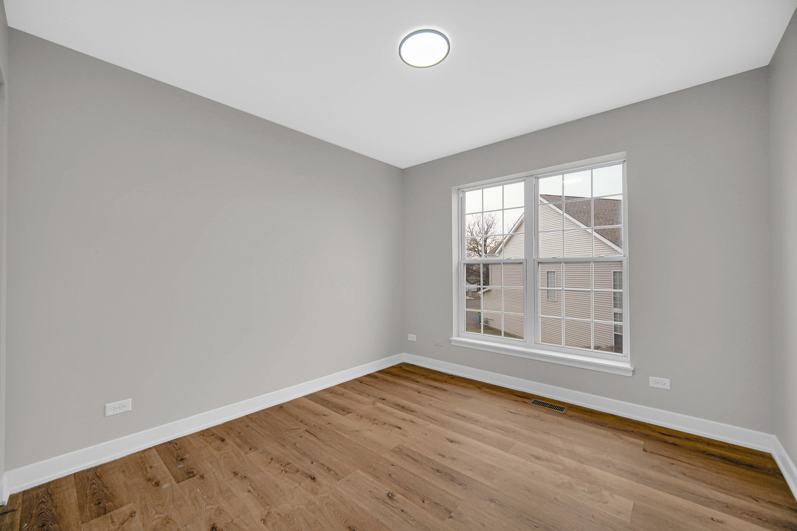 2205 Rossiter Parkway, Plainfield, IL 60586