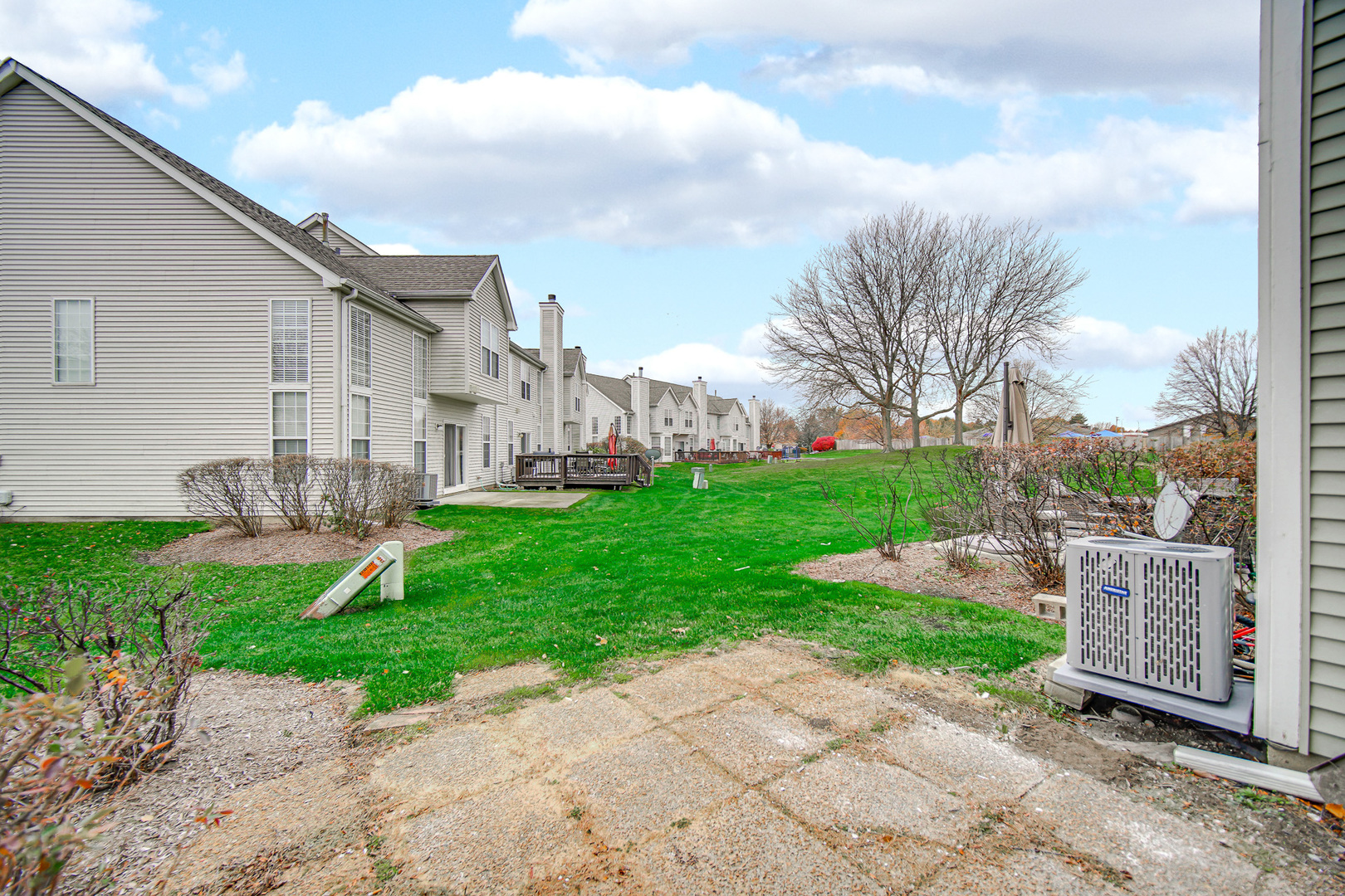 2205 Rossiter Parkway, Plainfield, IL 60586