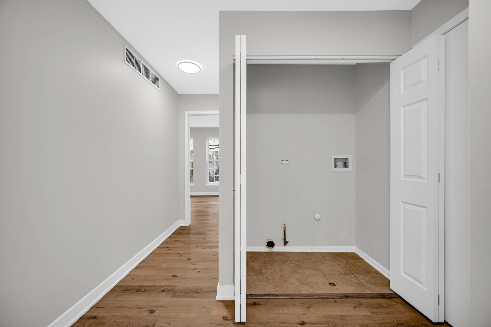 2205 Rossiter Parkway, Plainfield, IL 60586