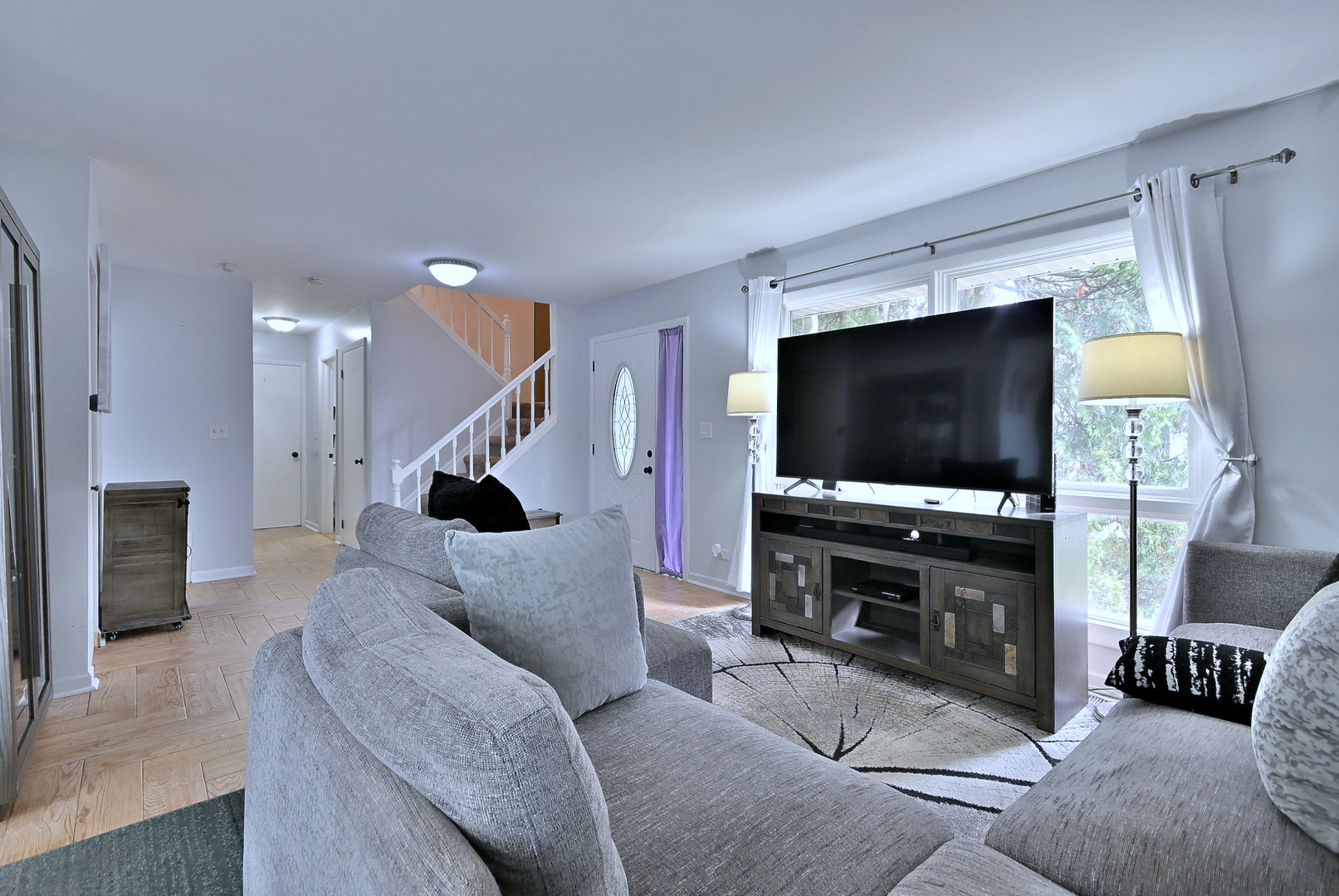 658 Claridge Circle, Hoffman Estates, IL 60169