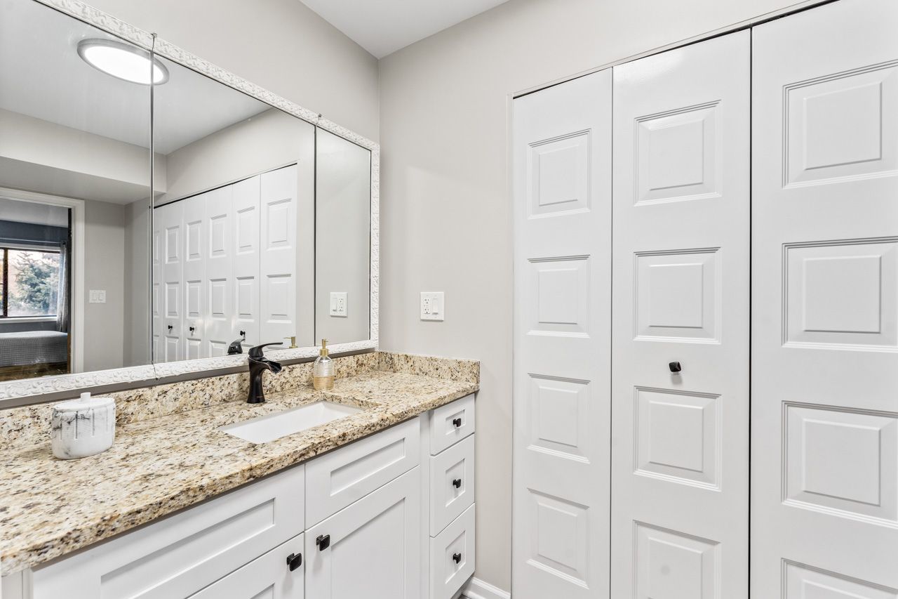 4900 Foster Street #304, Skokie, IL 60077