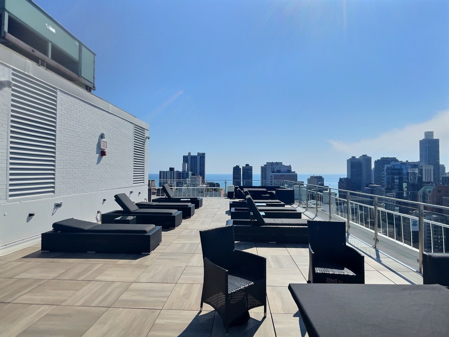 1255 N Sandburg Terrace #1608, Chicago, IL 60610