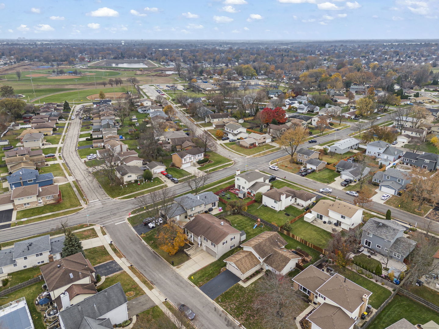 852 Napa Street, Carol Stream, IL 60188