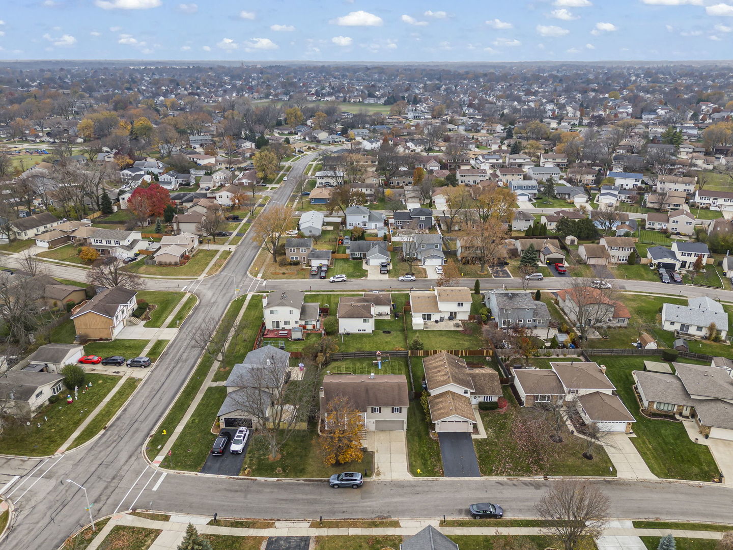 852 Napa Street, Carol Stream, IL 60188