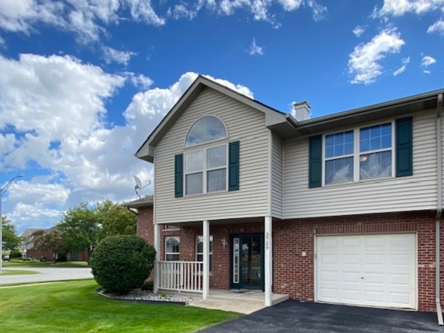 3729 W Glen Avenue, Alsip, IL 60803