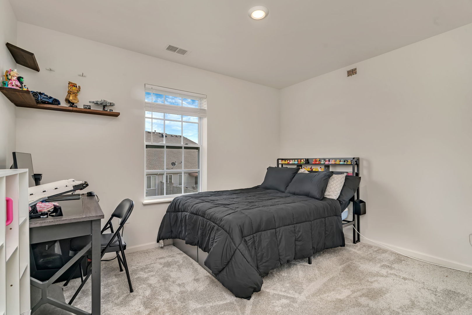 2108 Pembridge Lane, Joliet, IL 60431