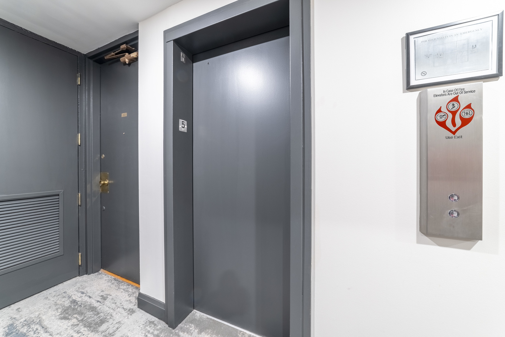 1340 N Dearborn Street #5C, Chicago, IL 60610