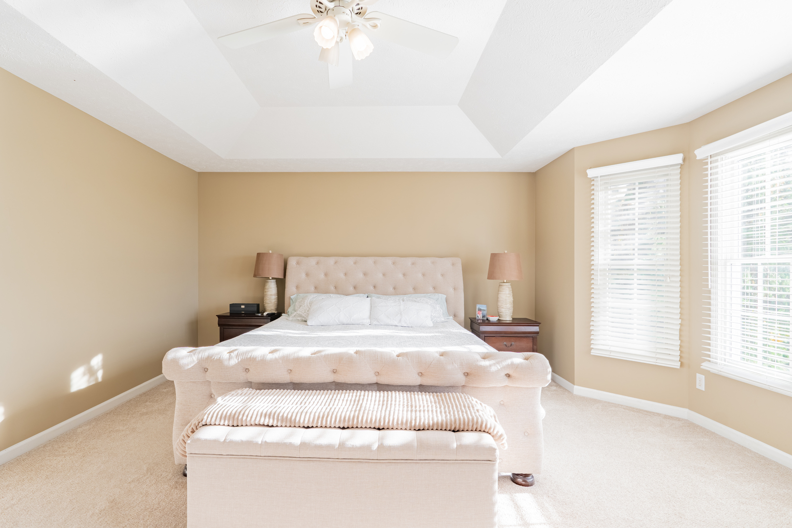 29 Knollbrook Court, Bloomington, IL 61705