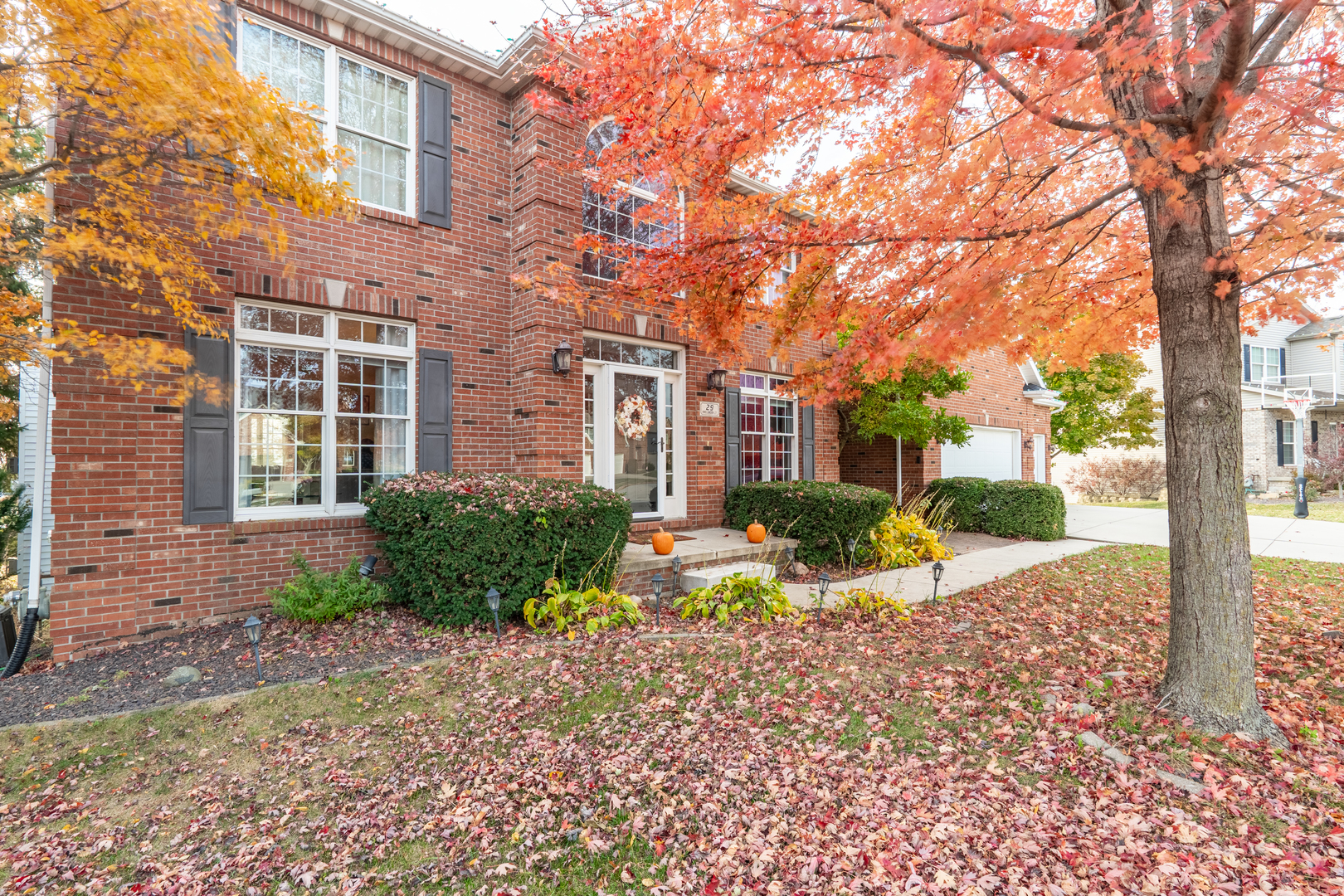 29 Knollbrook Court, Bloomington, IL 61705