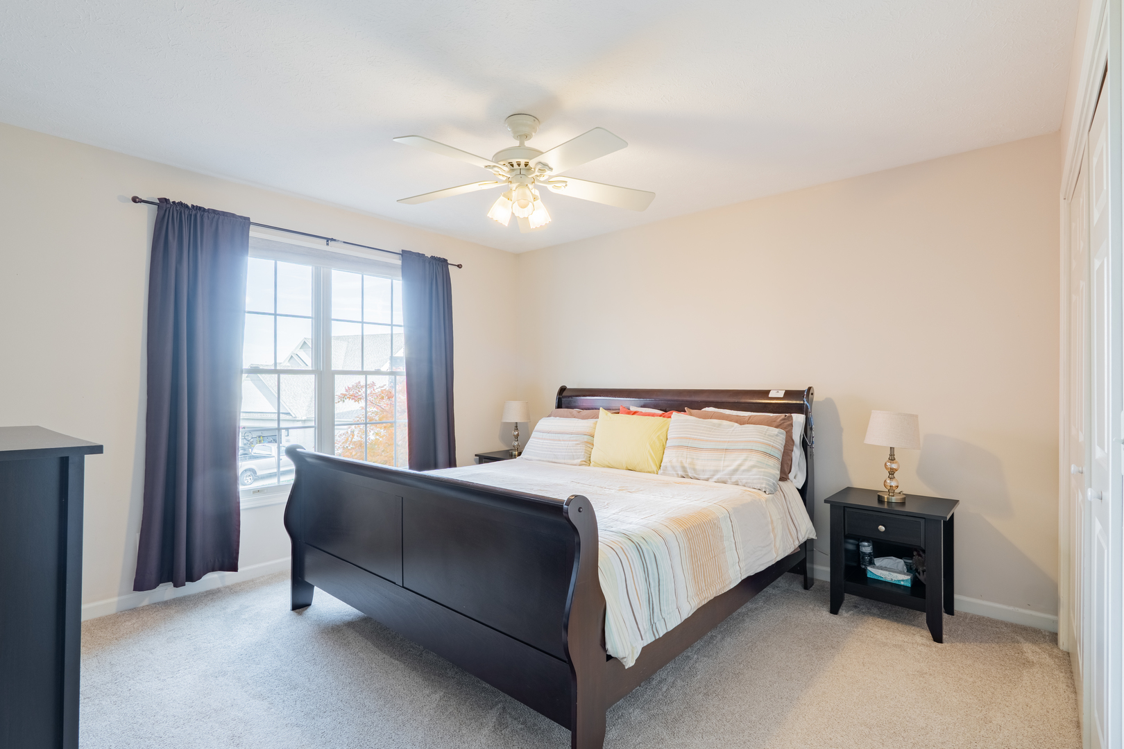 29 Knollbrook Court, Bloomington, IL 61705