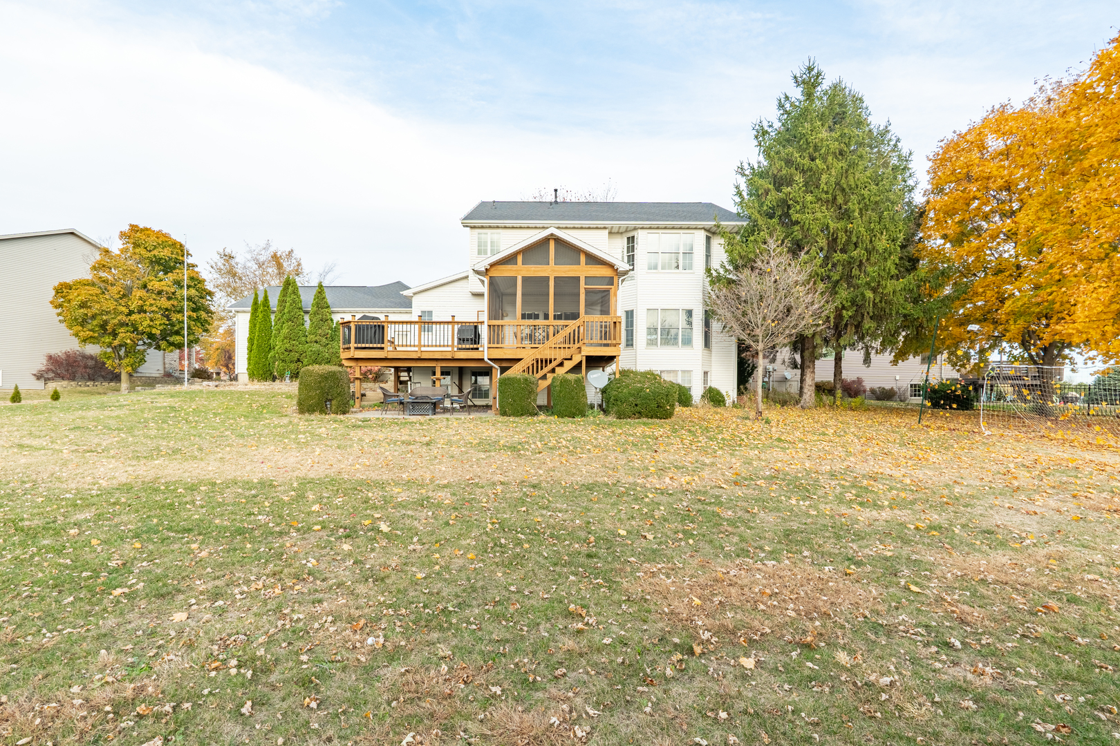 29 Knollbrook Court, Bloomington, IL 61705