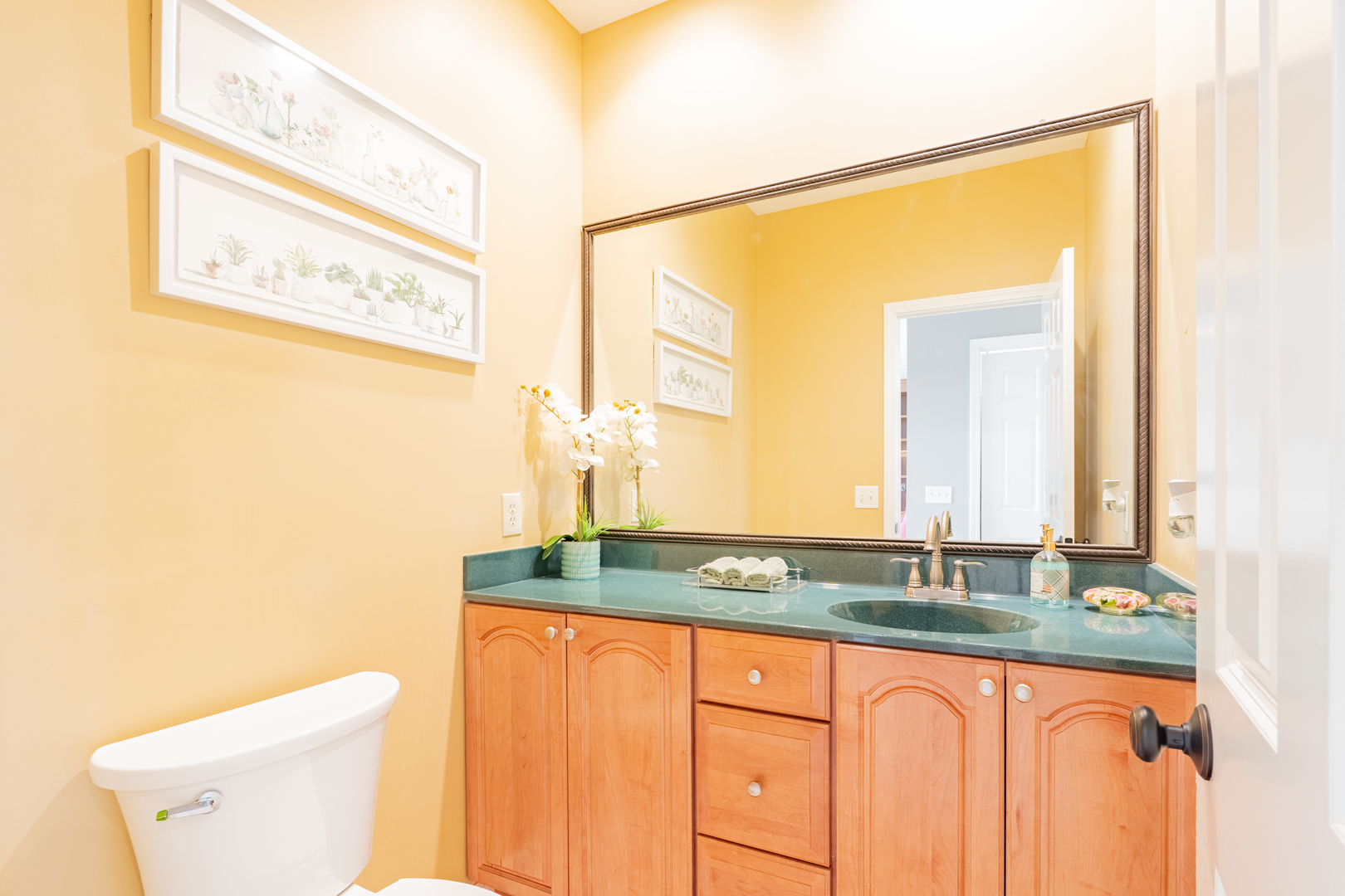 29 Knollbrook Court, Bloomington, IL 61705