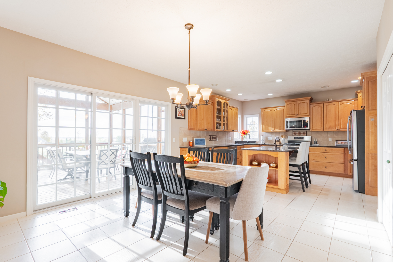 29 Knollbrook Court, Bloomington, IL 61705