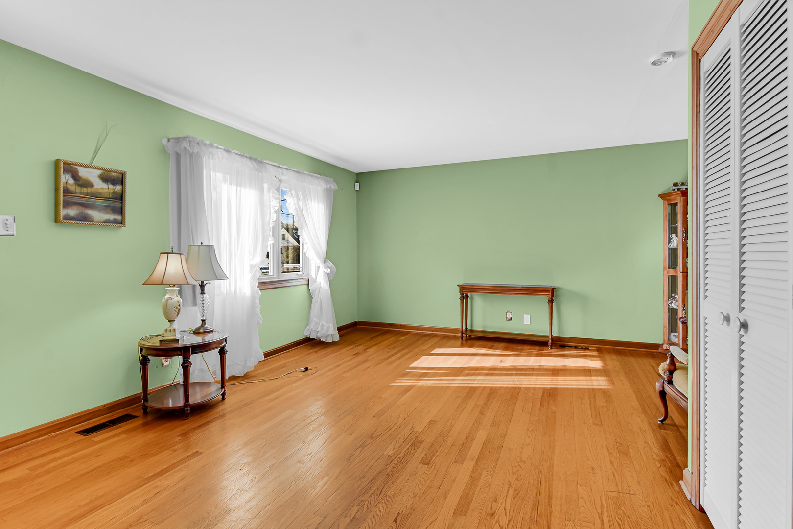 3346 Bernice Road, Lansing, IL 60438