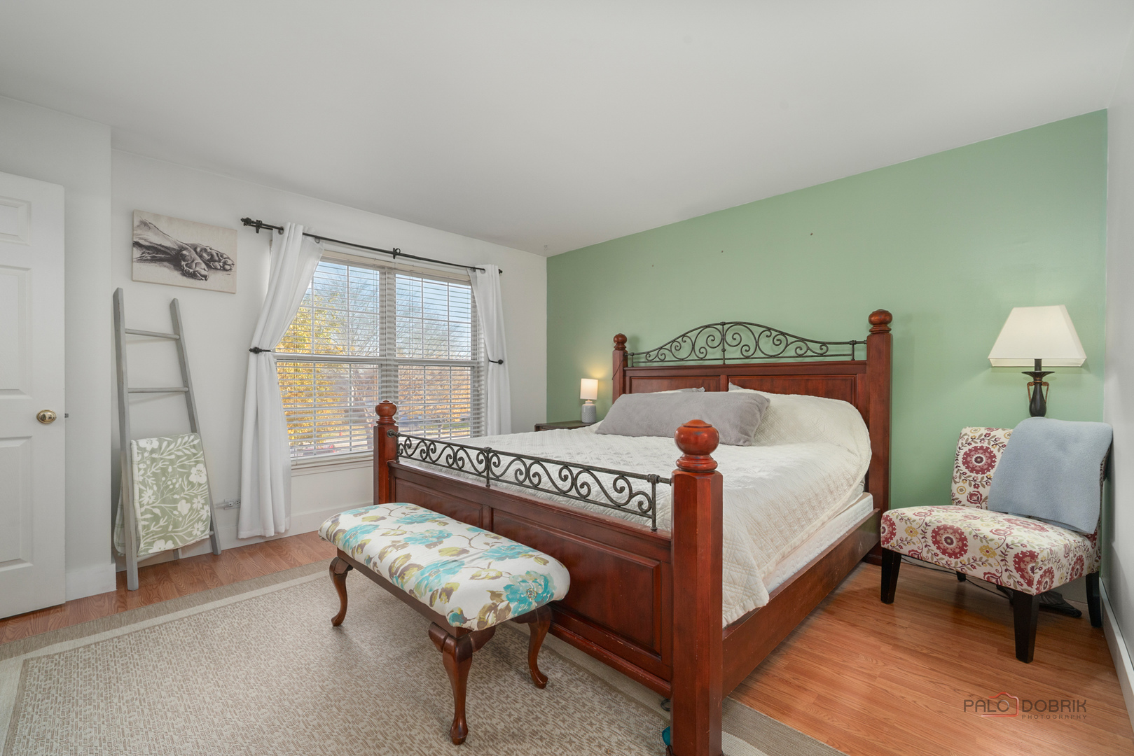 908 S Arlington Drive, Round Lake, IL 60073