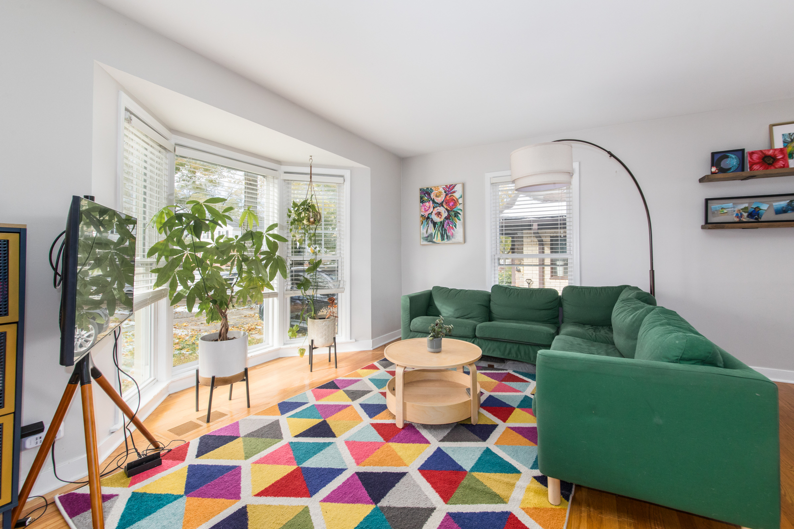 1413 Hoffman Avenue, Park Ridge, IL 60068