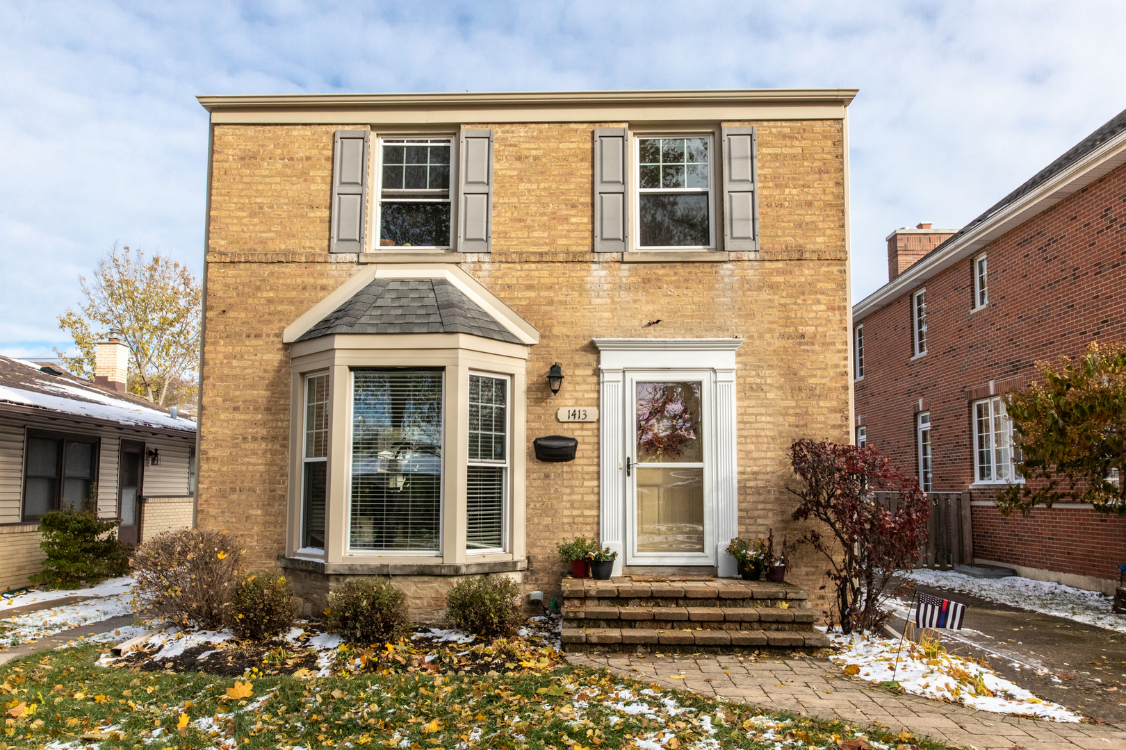 1413 Hoffman Avenue, Park Ridge, IL 60068