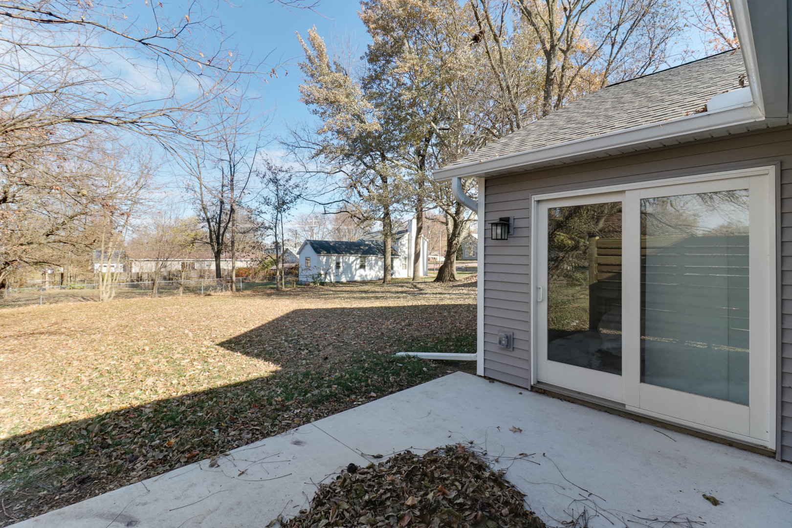 607 E 2nd Street, Delavan, IL 61734