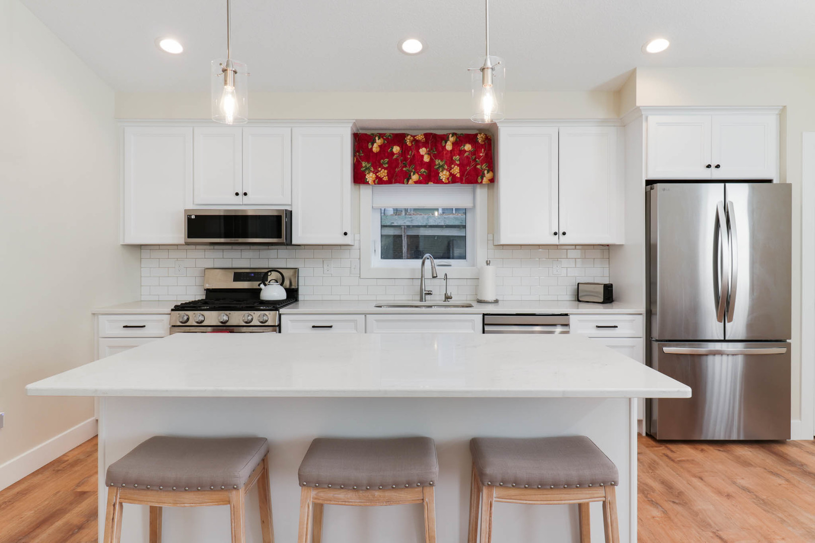 607 E 2nd Street, Delavan, IL 61734