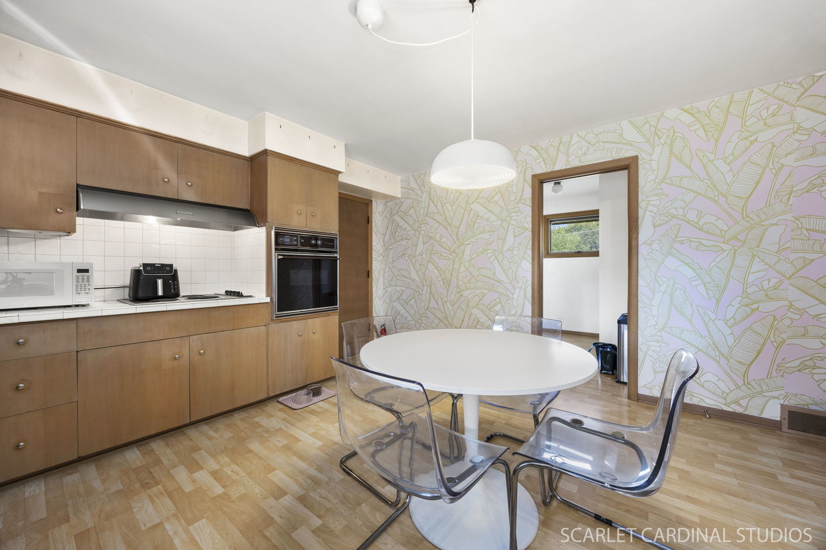 1927 Warrenville Road, Lisle, IL 60532