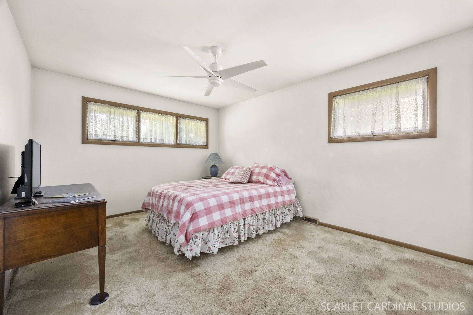 1927 Warrenville Road, Lisle, IL 60532