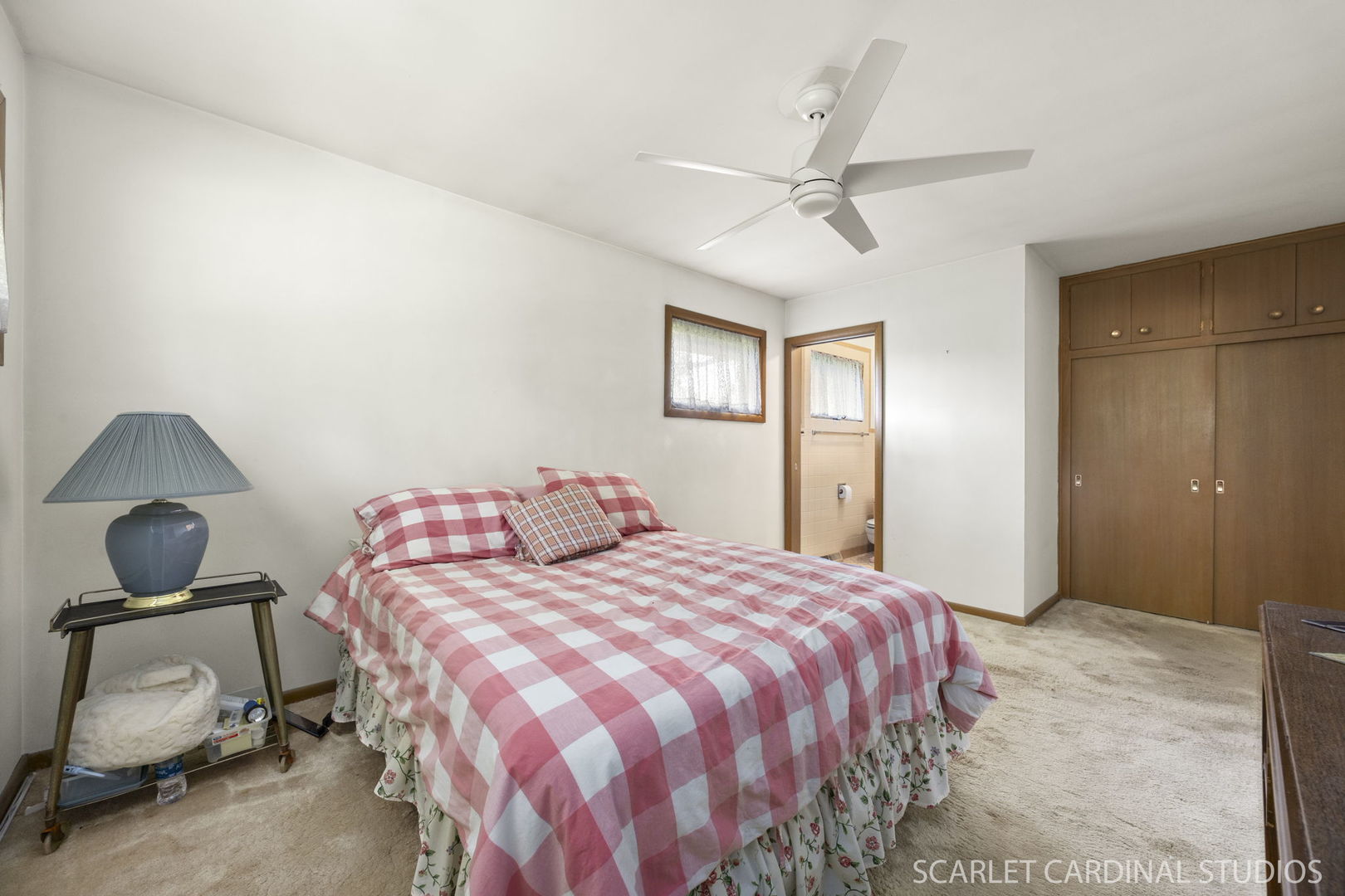 1927 Warrenville Road, Lisle, IL 60532