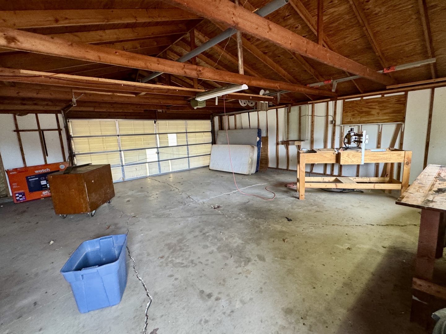 411 S Davis Street, Seatonville, IL 61359