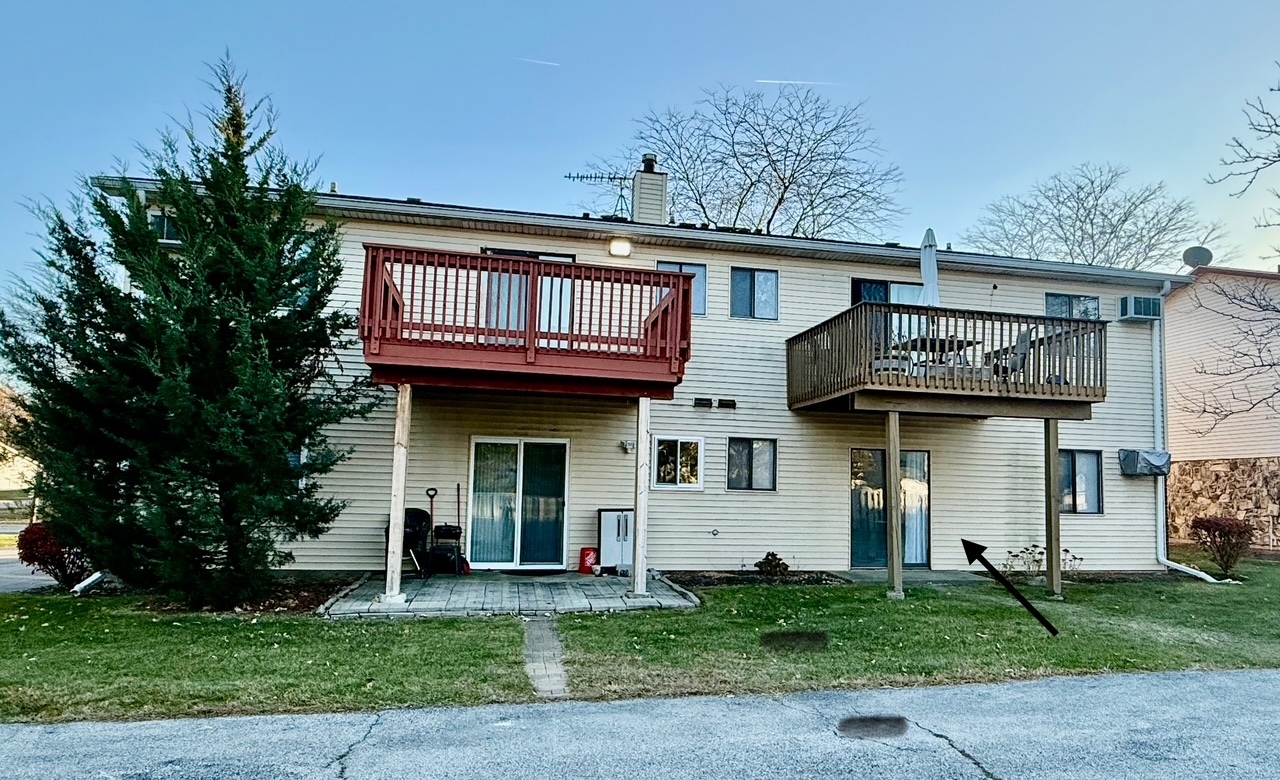376 Echo Lane #1, Aurora, IL 60504