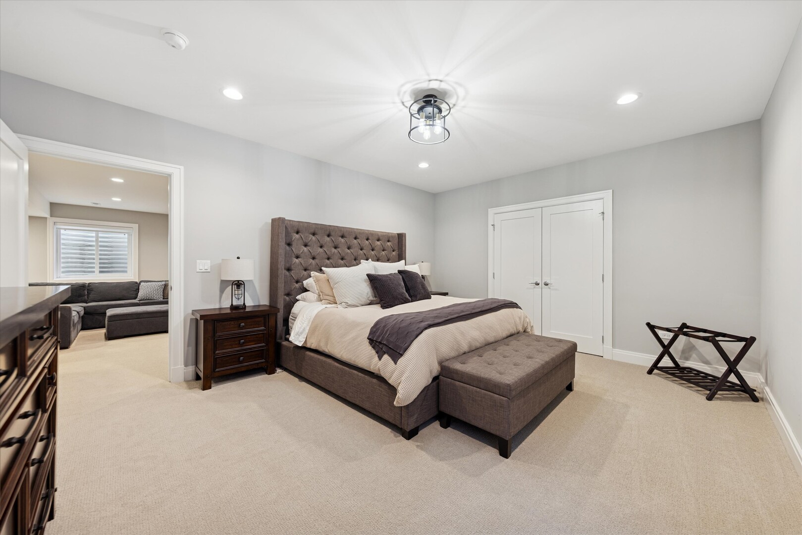 762 S Saylor Avenue, Elmhurst, IL 60126