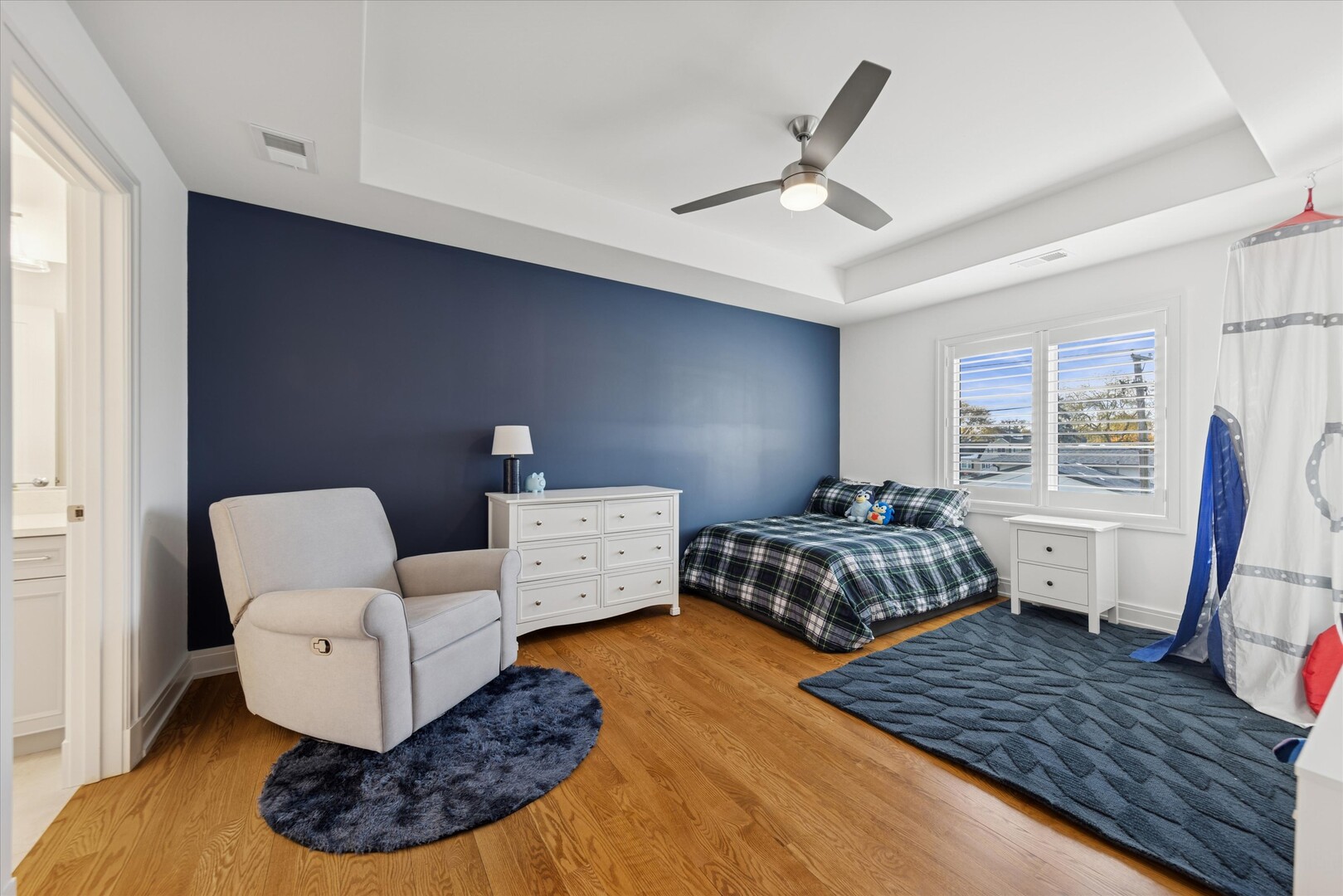 762 S Saylor Avenue, Elmhurst, IL 60126