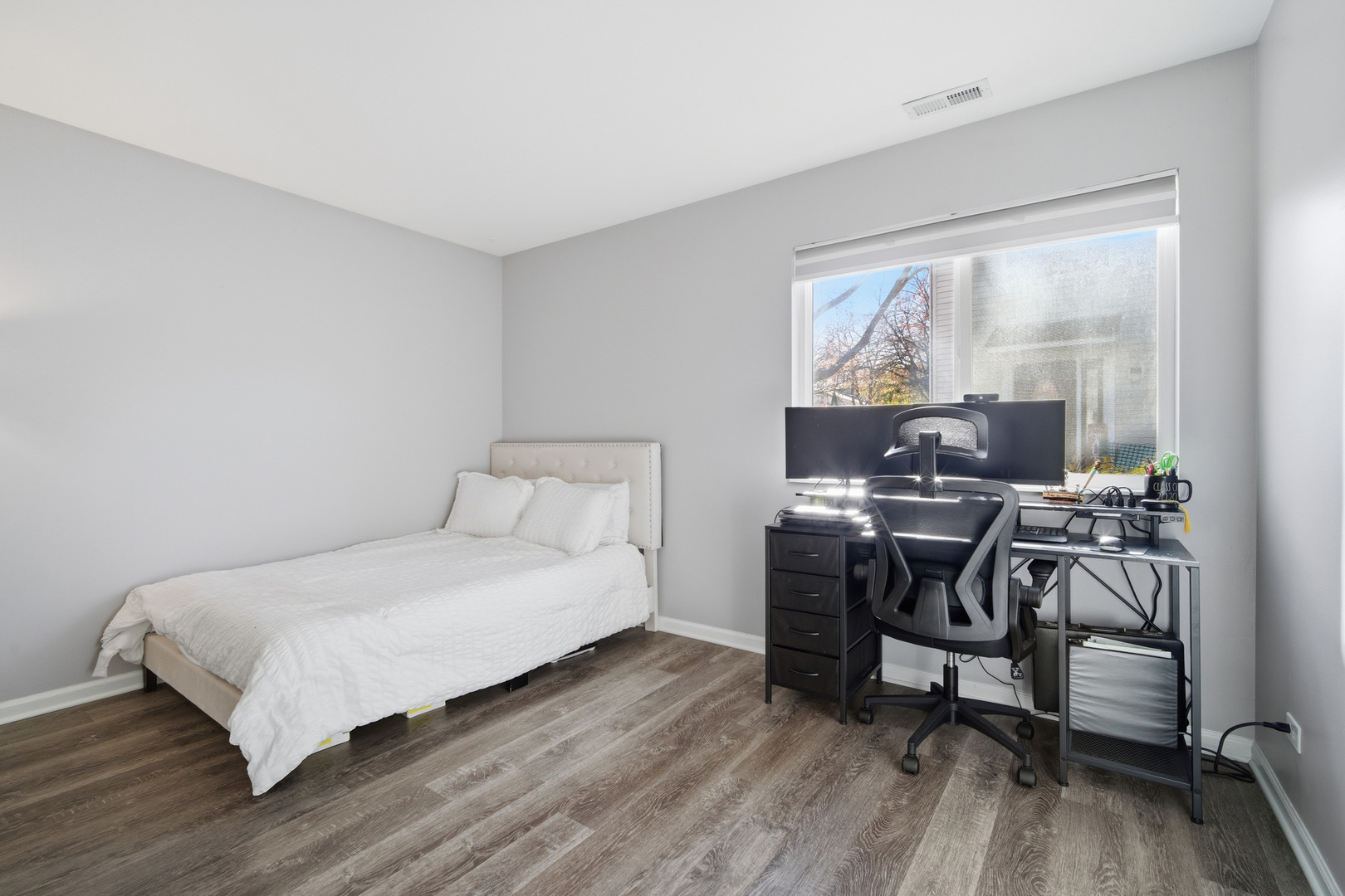 1288 N White Water Lane, Palatine, IL 60074