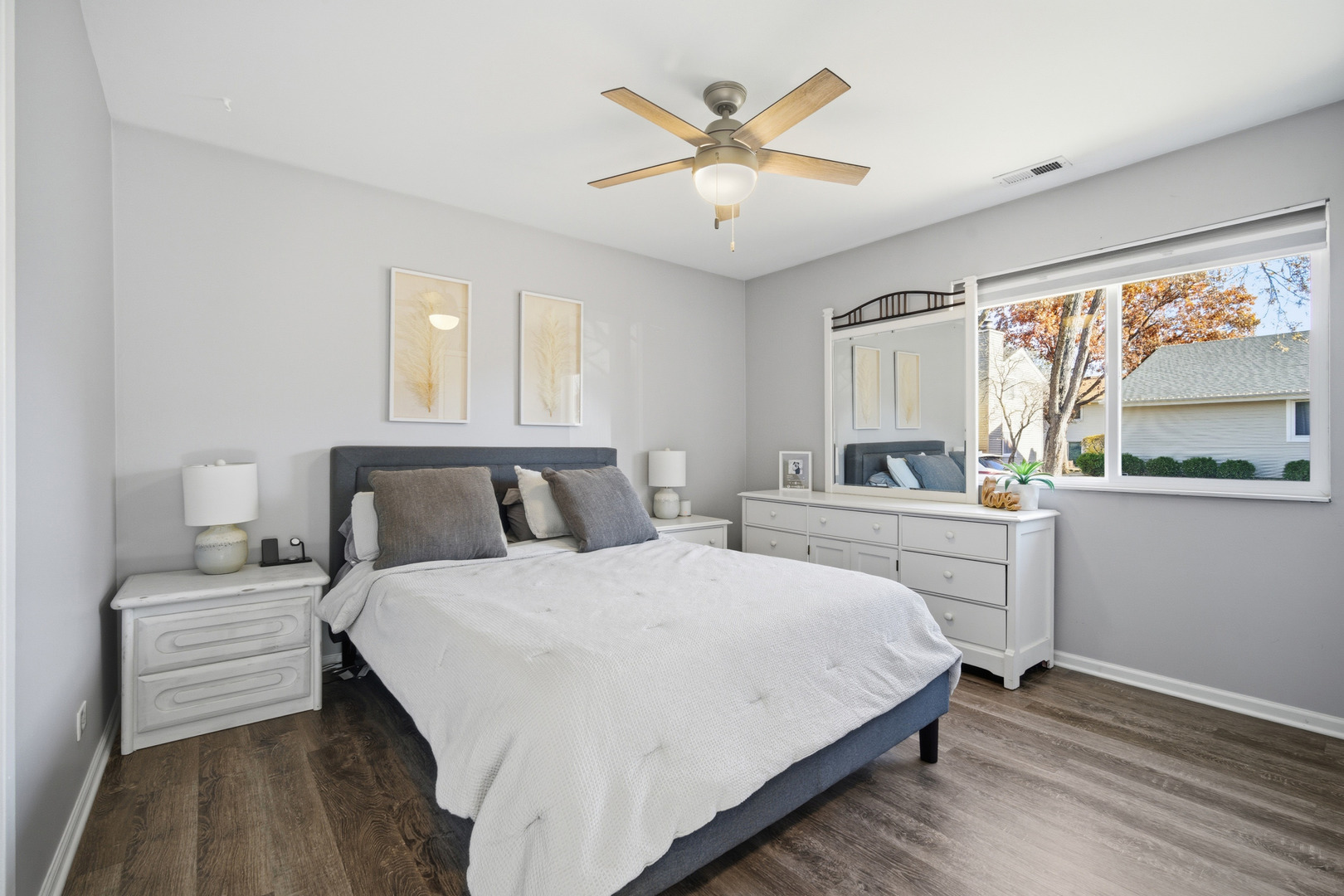 1288 N White Water Lane, Palatine, IL 60074