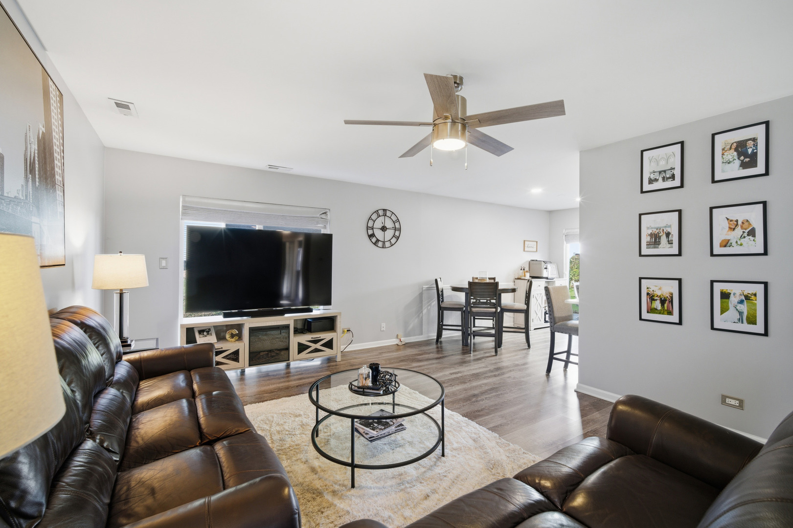 1288 N White Water Lane, Palatine, IL 60074