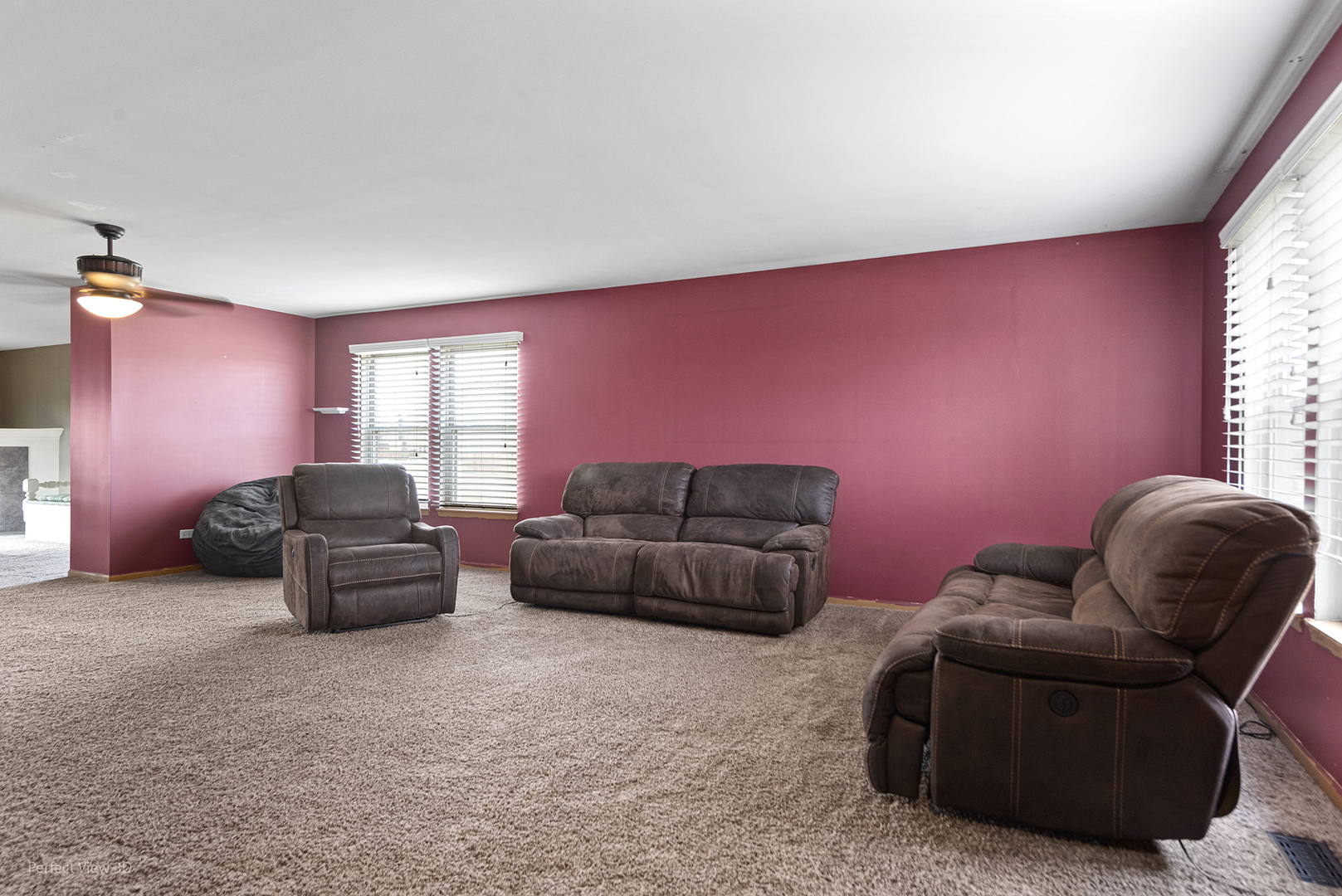 585 E Campbell Drive, Coal City, IL 60416