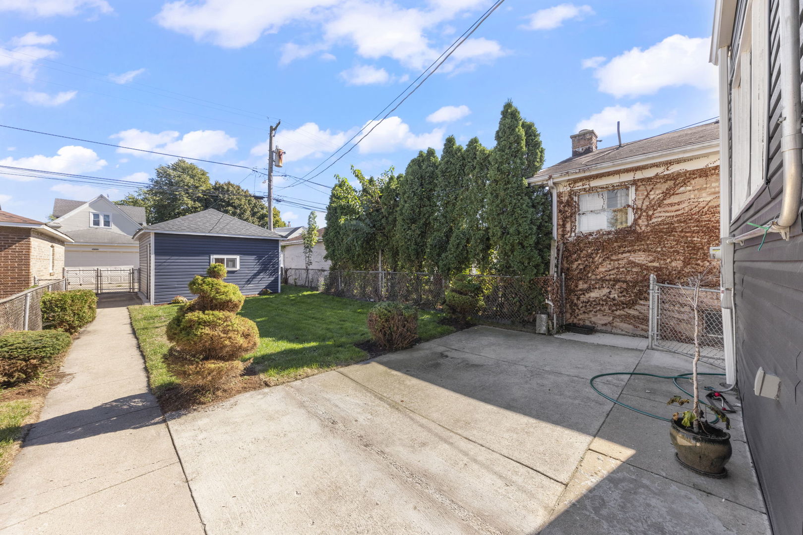 1335 Wesley Avenue, Berwyn, IL 60402